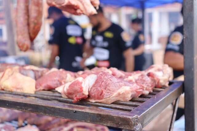 Preço da arroba do boi gordo bate recorde e chega a R$ 373