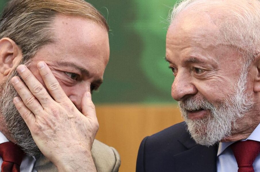 Governo Lula prepara política para barrar entrega de minerais estratégicos