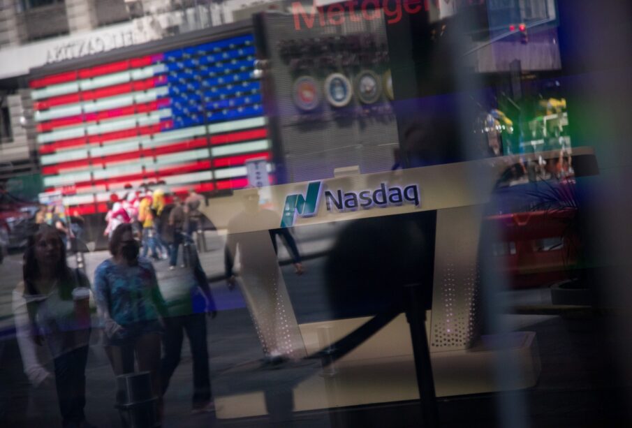 Wall Street fecha em baixa antes de Trump estender cessar-fogo com Irã