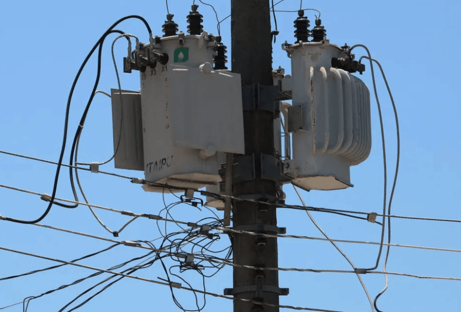 Conta de luz sobe e atinge quase 40% dos consumidores até junho