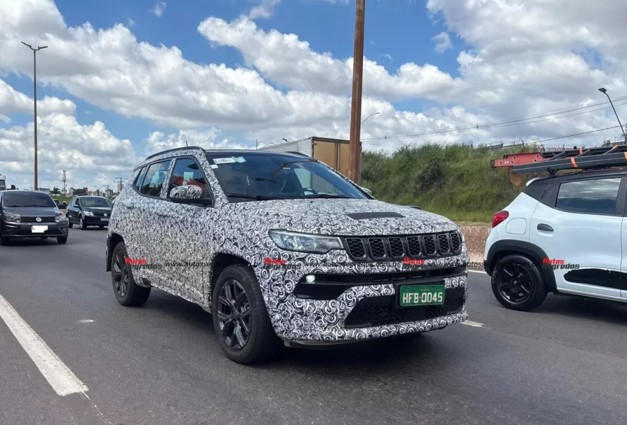 Jeep Compass 2027 híbrido chega no segundo semestre