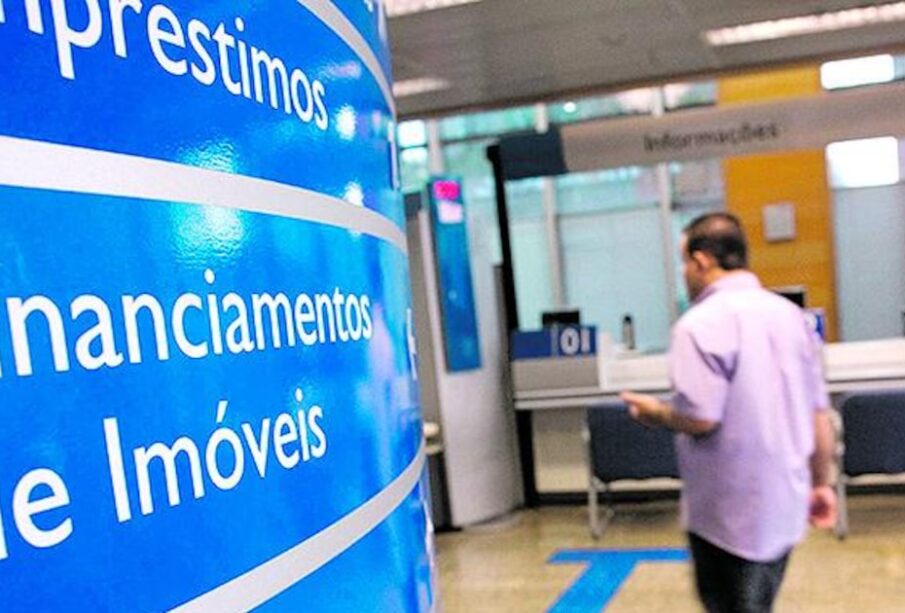 Calote recorde de brasileiros: renda comprometida e juros altos