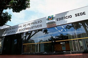 ANP suspende transmissão ao vivo e concentra poder