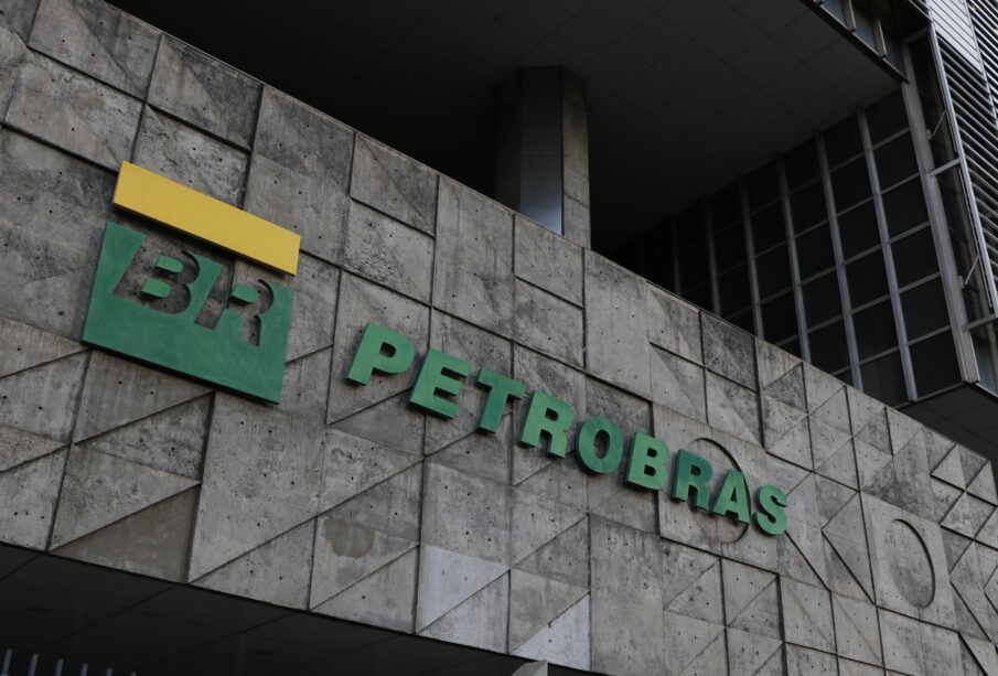 Petrobras abre mão de preferência e firma novo acordo na Braskem