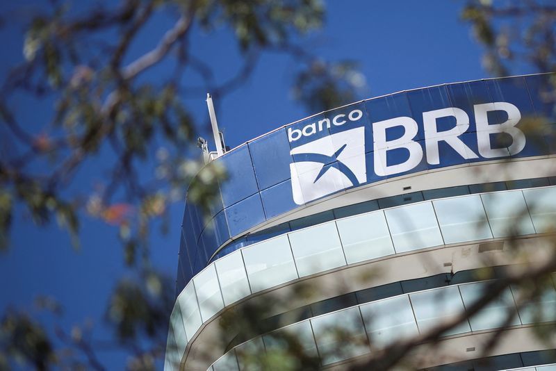 BRB anuncia venda de R$ 15 bi em ativos do Banco Master